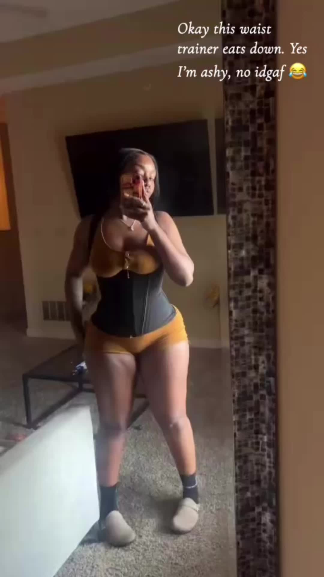 @RoAjaa🥰
