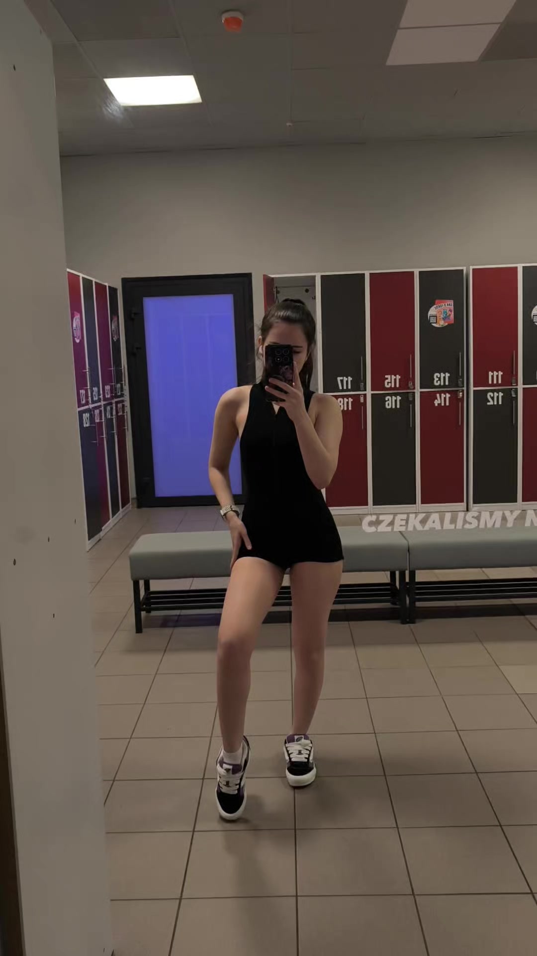 @aniix 🖤