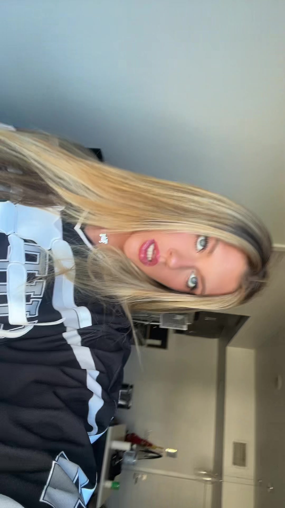 @lilymartinko