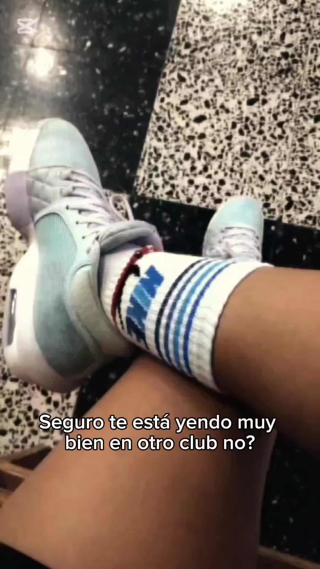 @Abril Flores