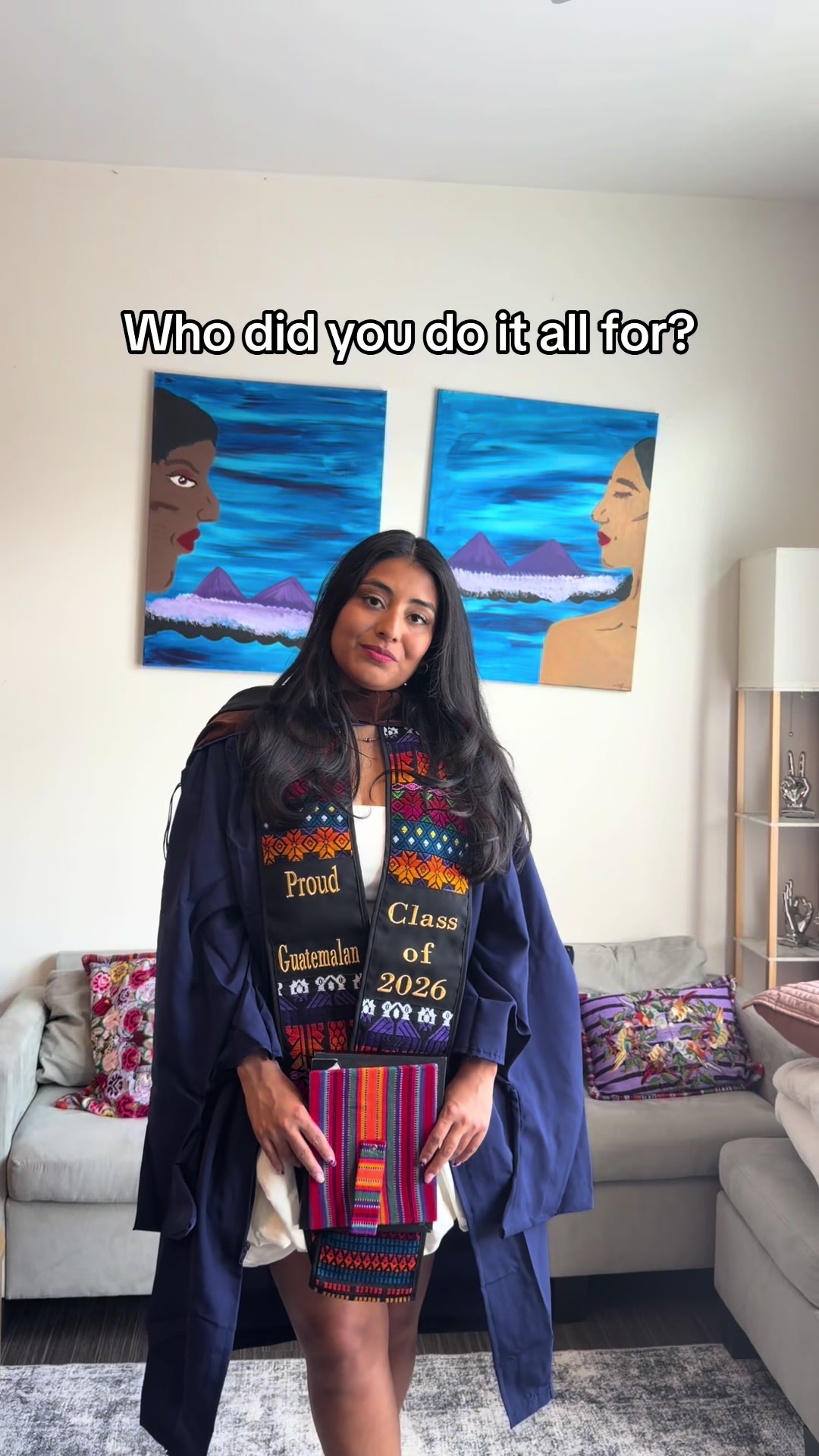 @Johanna | Latina Scholar