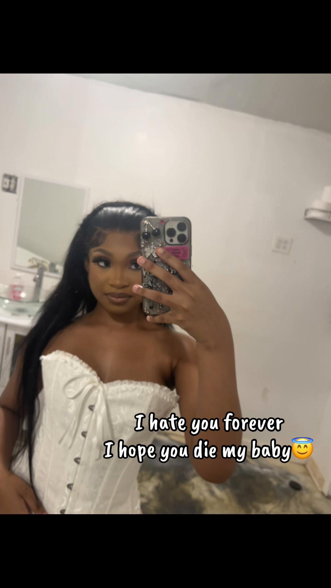 @️