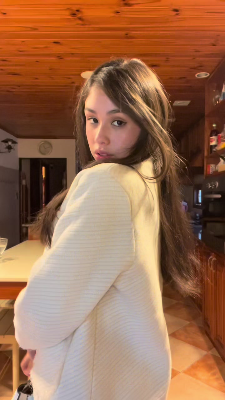 @Valentina