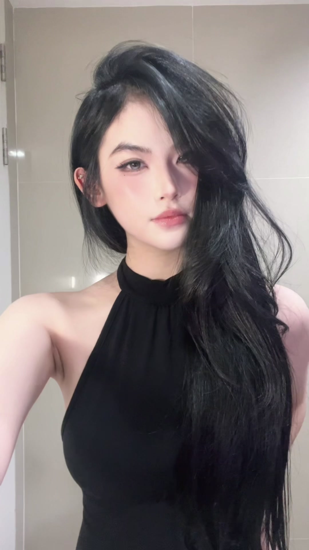@rosewithqueen