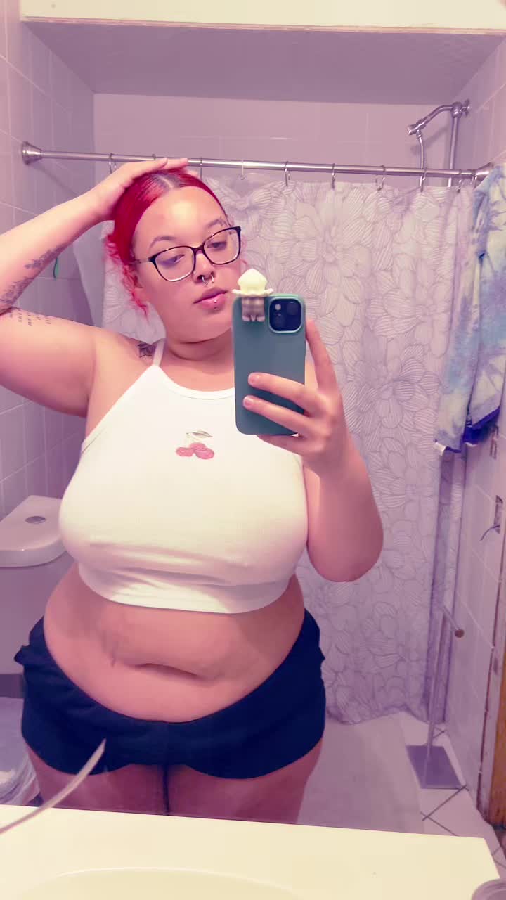 @thickbbria