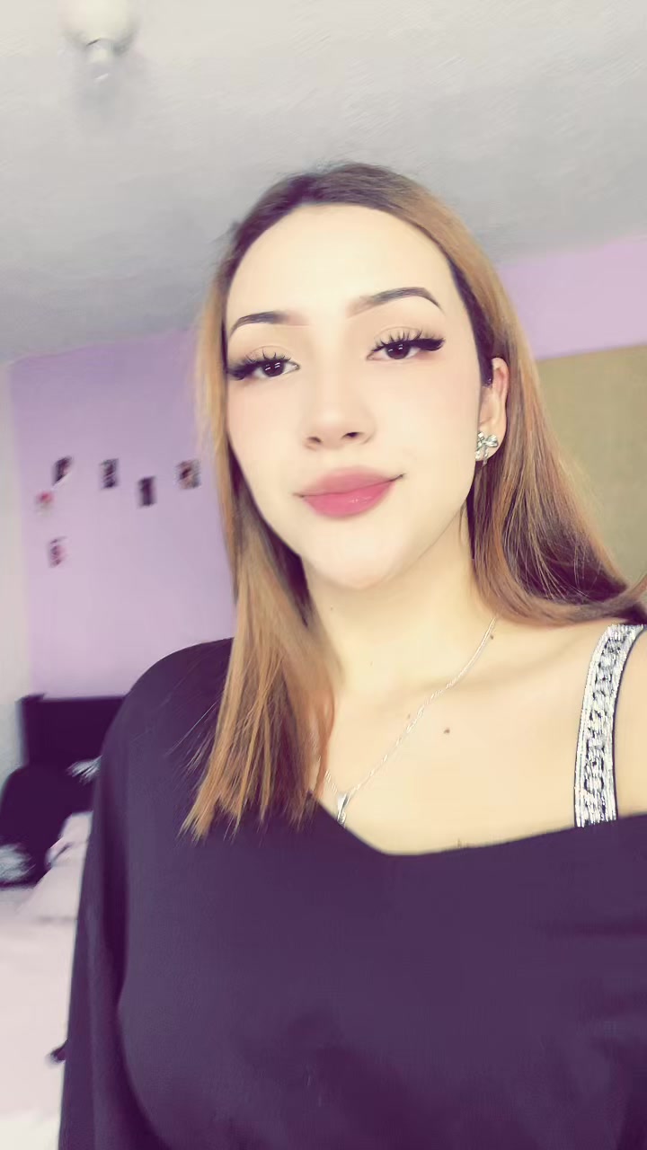 @Danni🤍👹