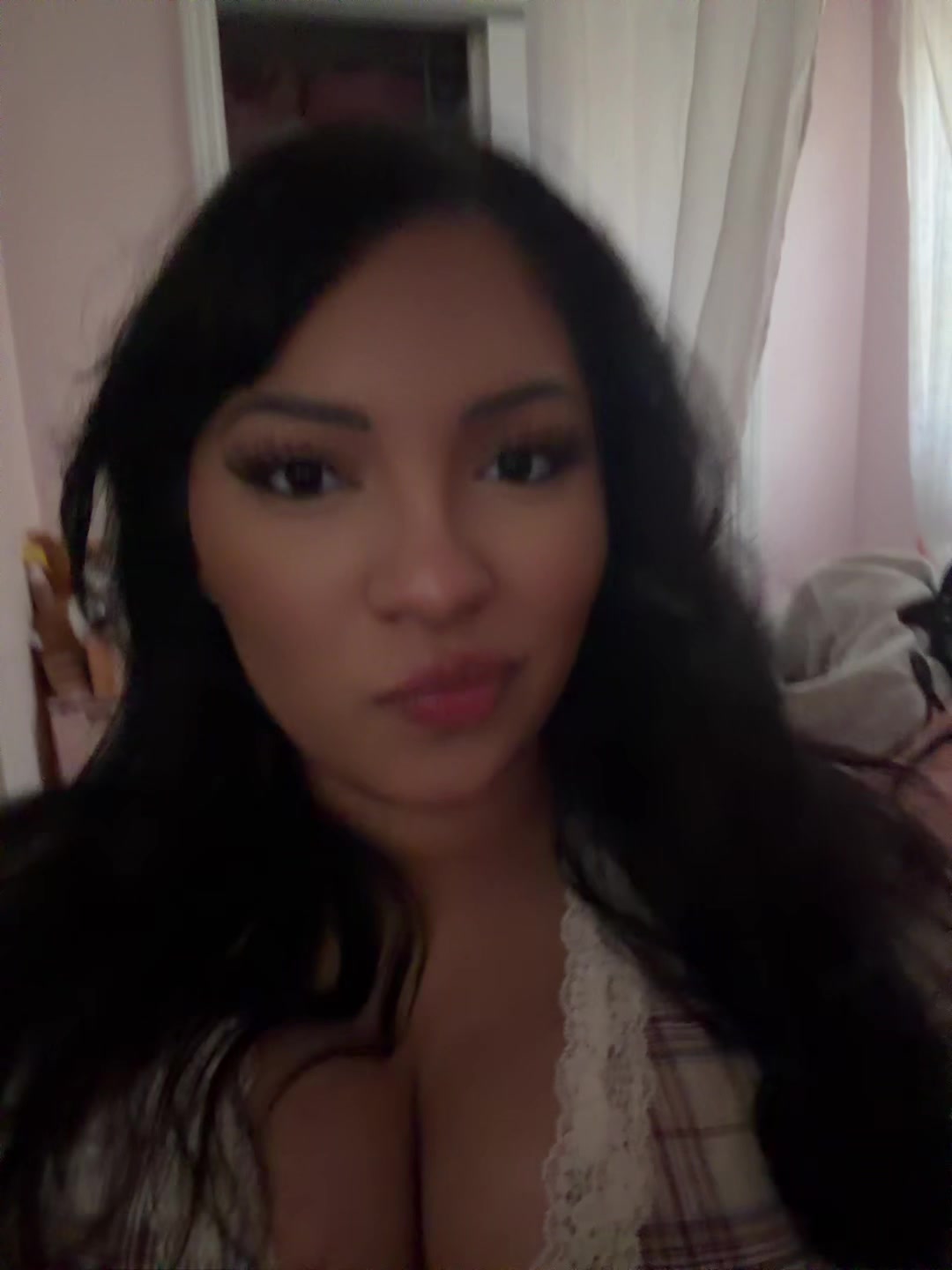 @nayelie
