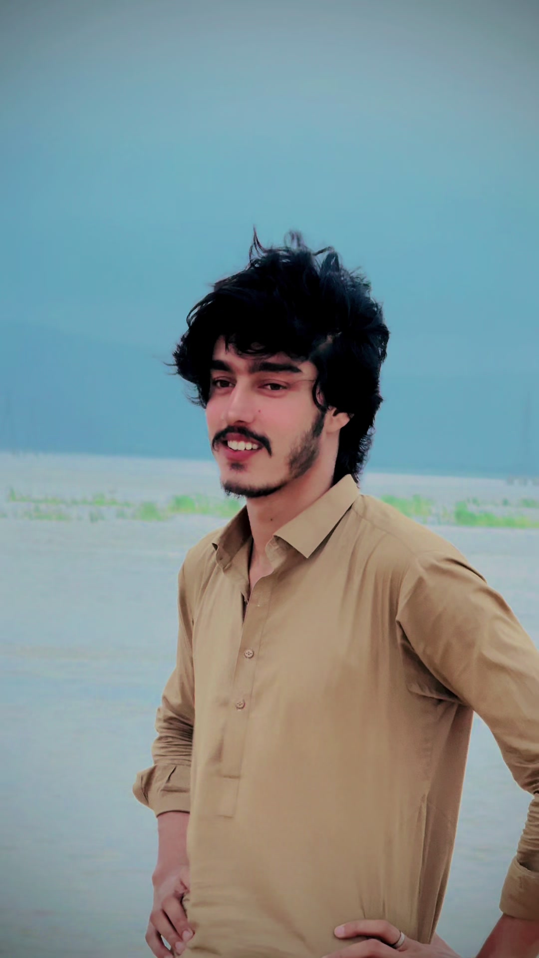 @ملک زبیر گھلو 👑
