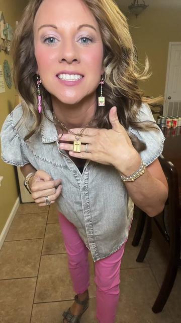 @Britney | Teacher+Mama+ Wife