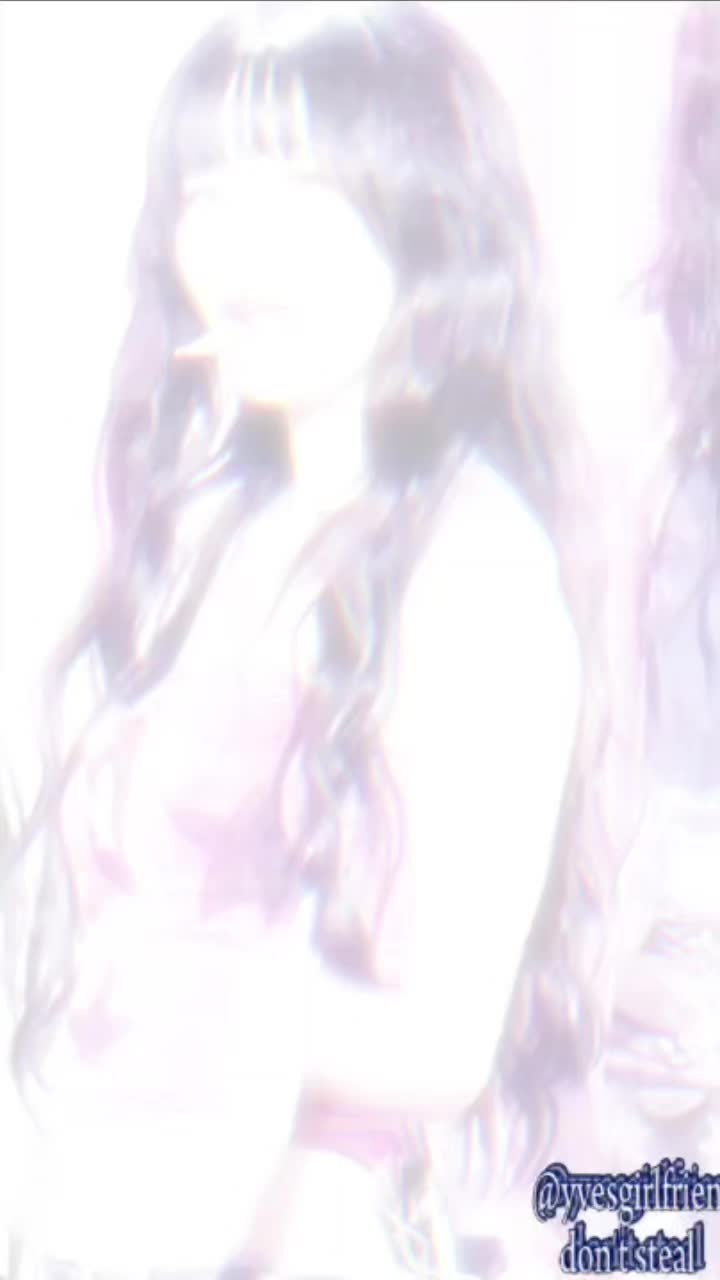 @chuu from loona