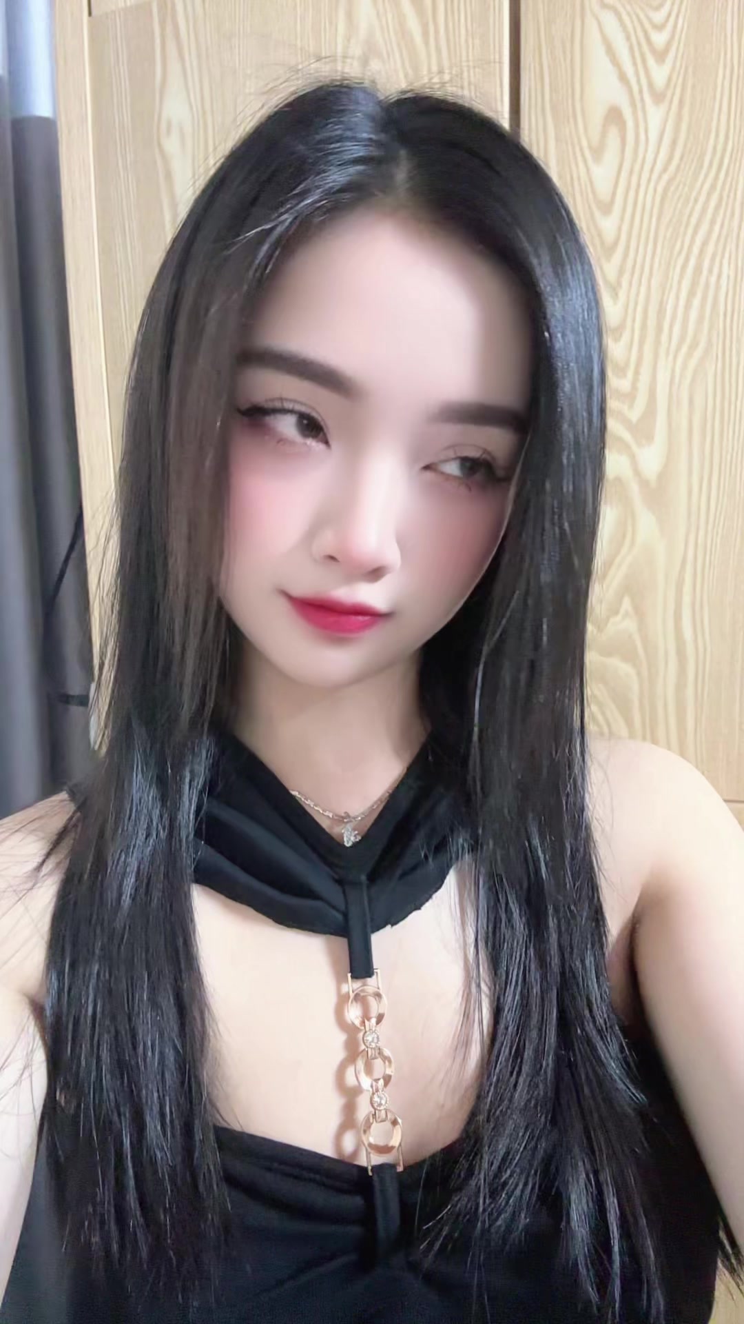 @Nessa Nguyễn
