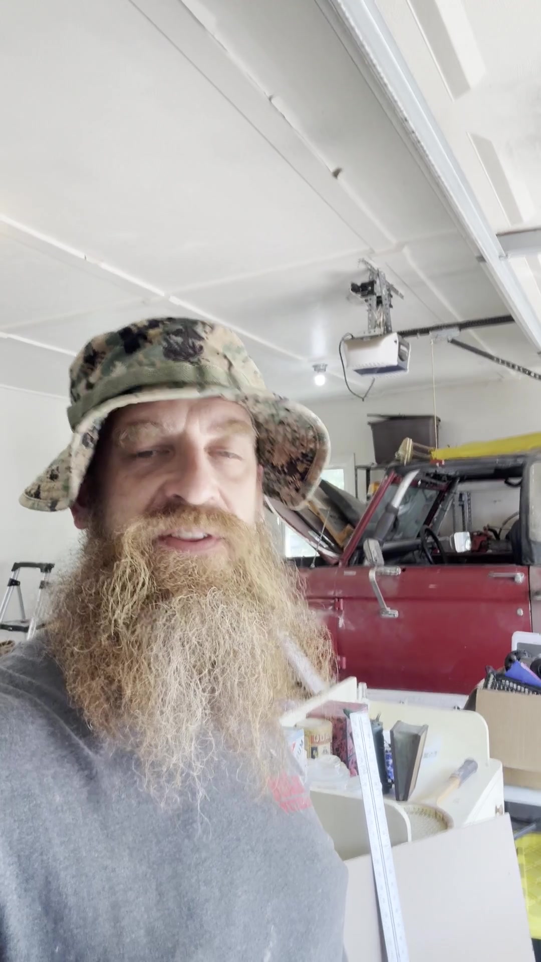 @Bearded bee man