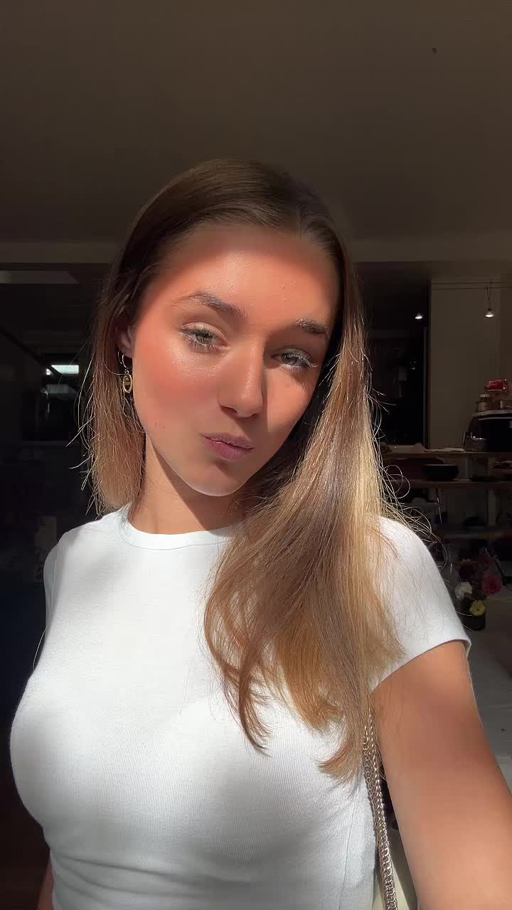 @ella ๐๐