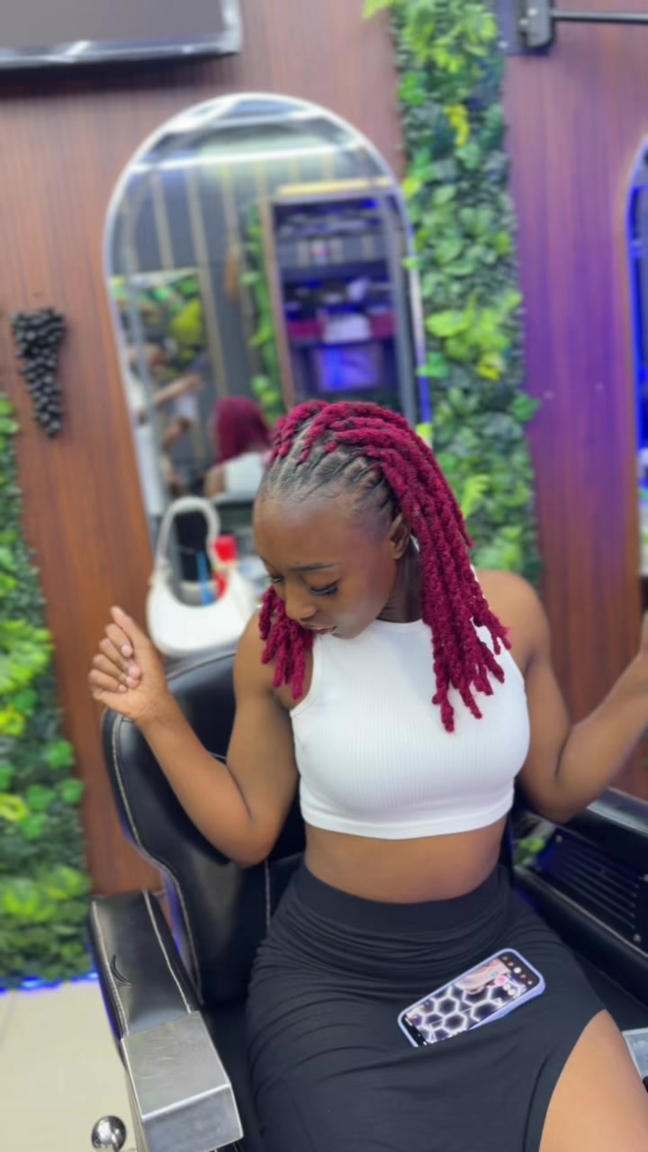 @Tadiwa💞🤞🦋