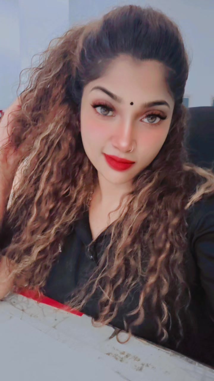 @Marykavitha_28 &hearts;️🖤