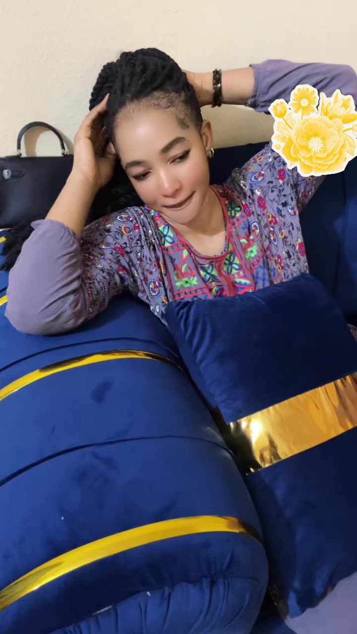 @Che&iuml;a_JoOlita