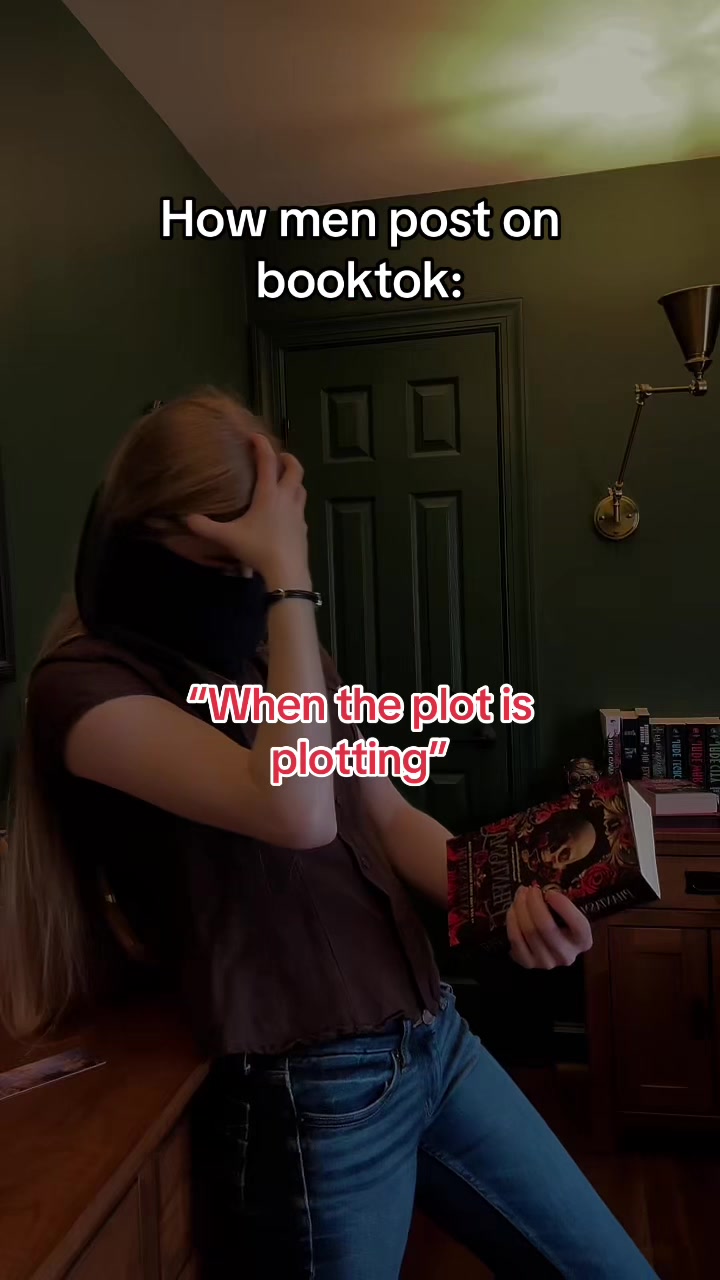 @Aurora 📖🥀