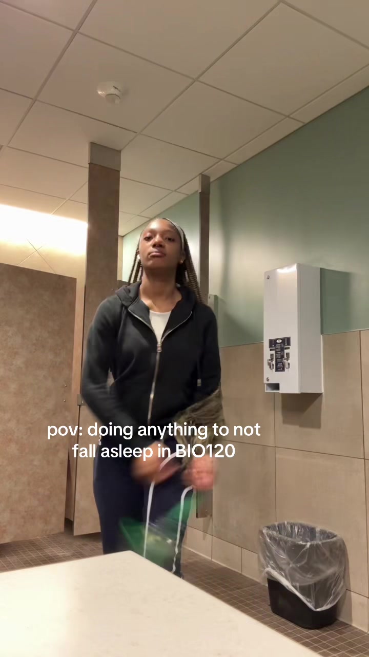 @iits._zaryyy
