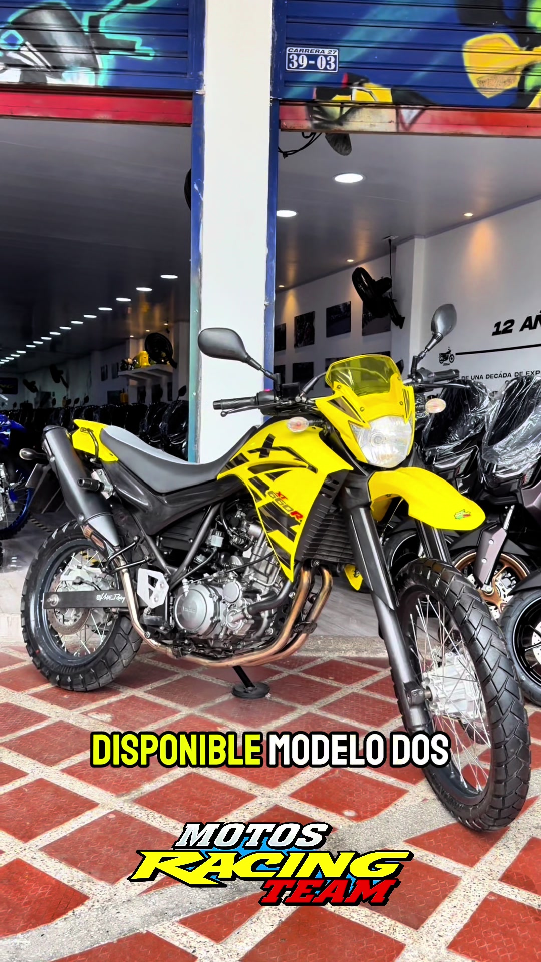 @Motos racing team