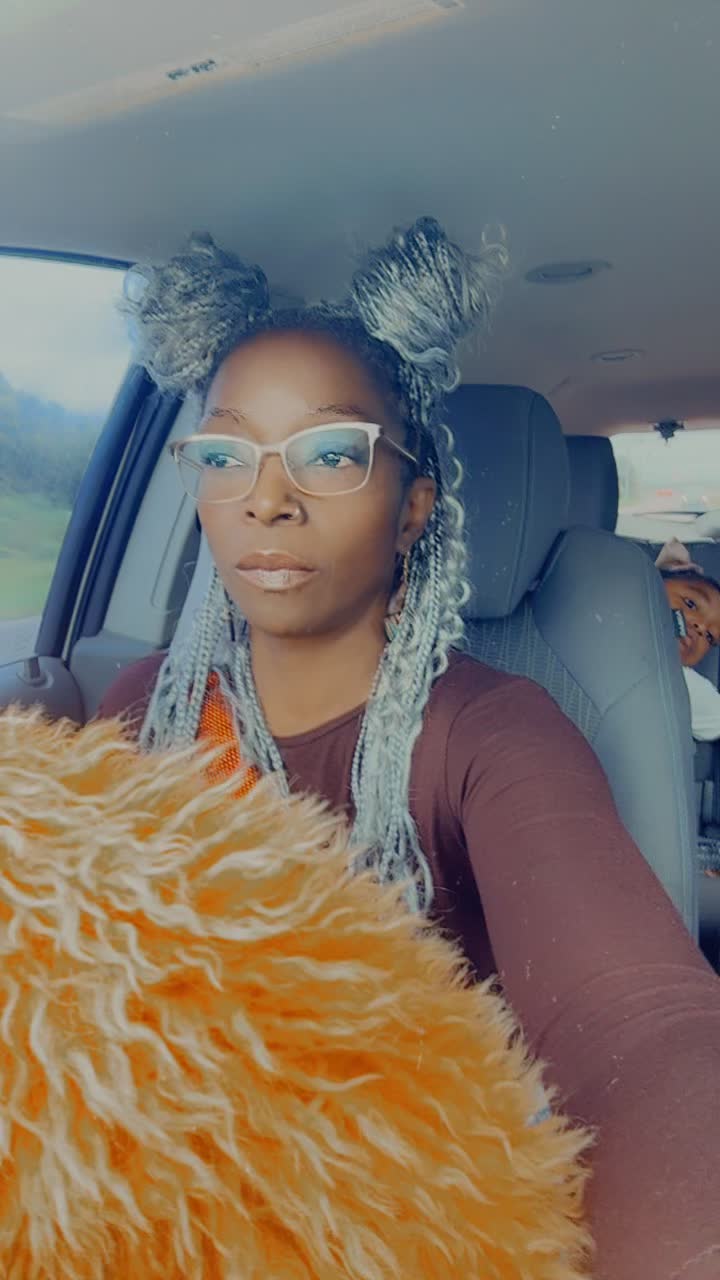 @Only 1 Queen P