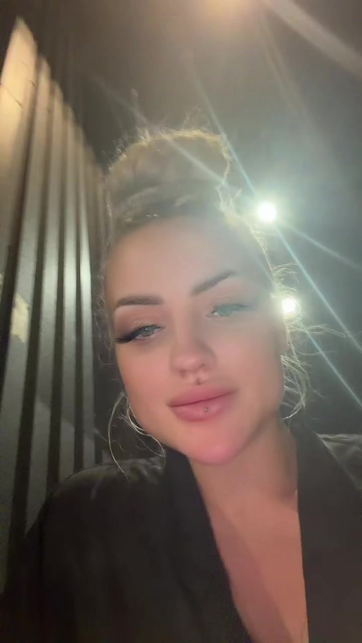 @INST:_indefinite____