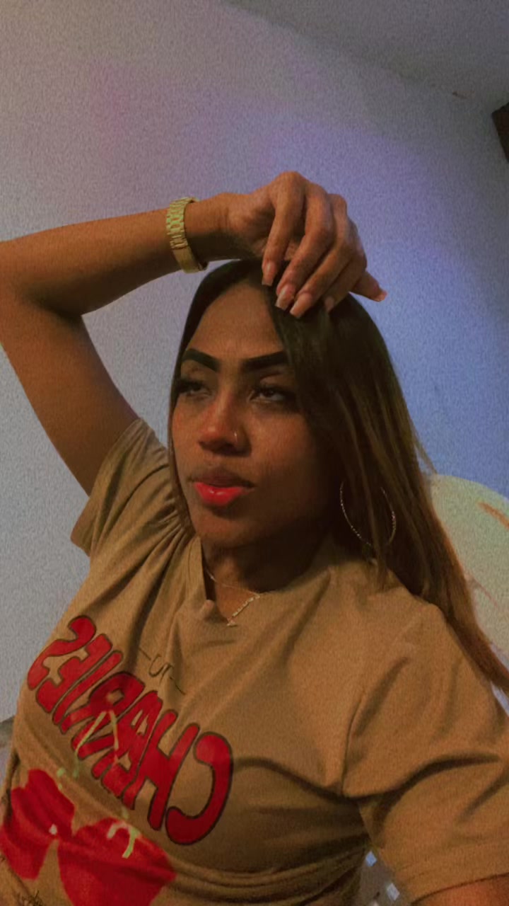 @Kennilashes