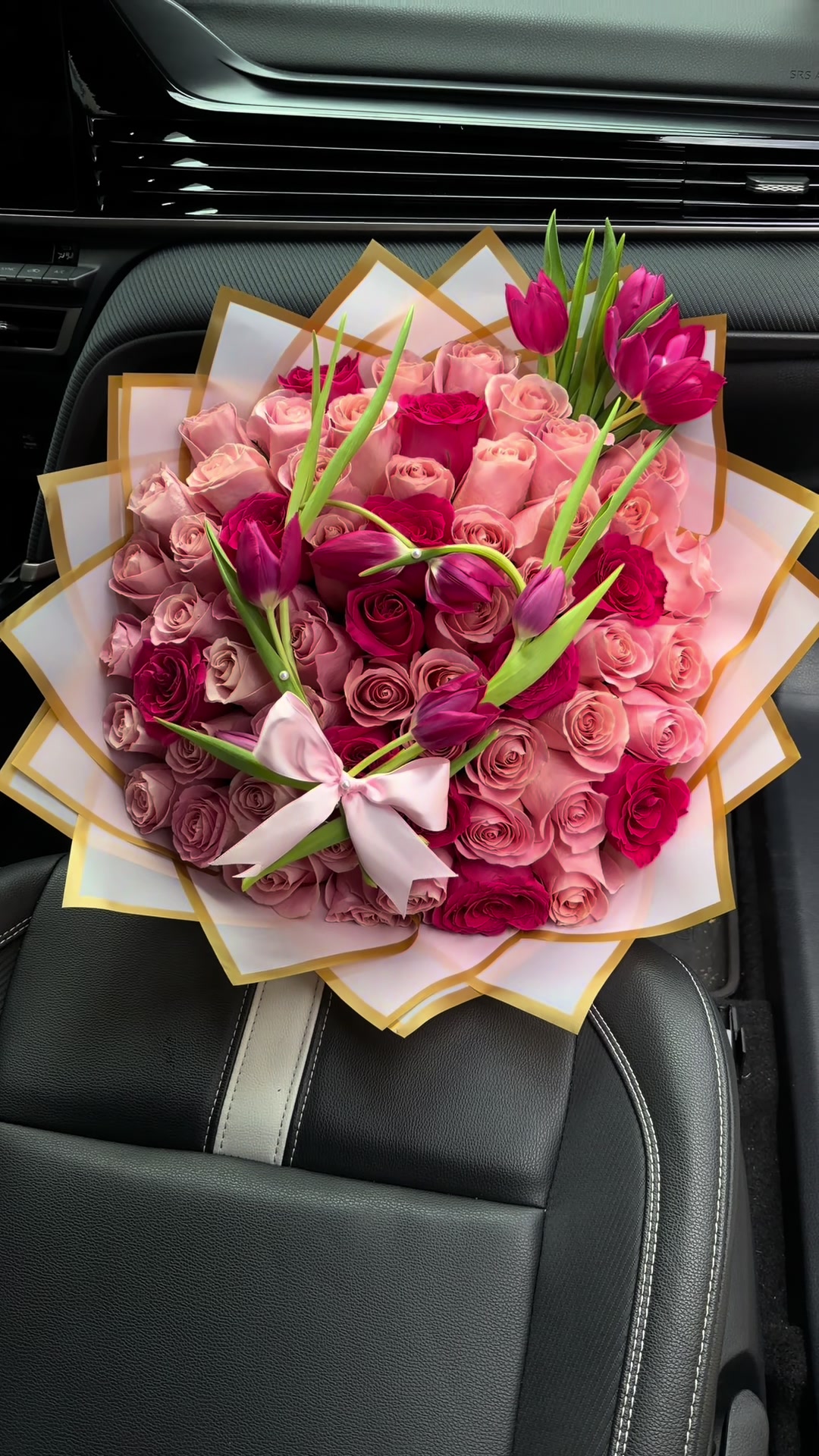 @Bouquets By Yury