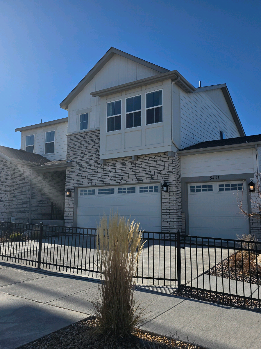 @Adriana Antillon Real Estate