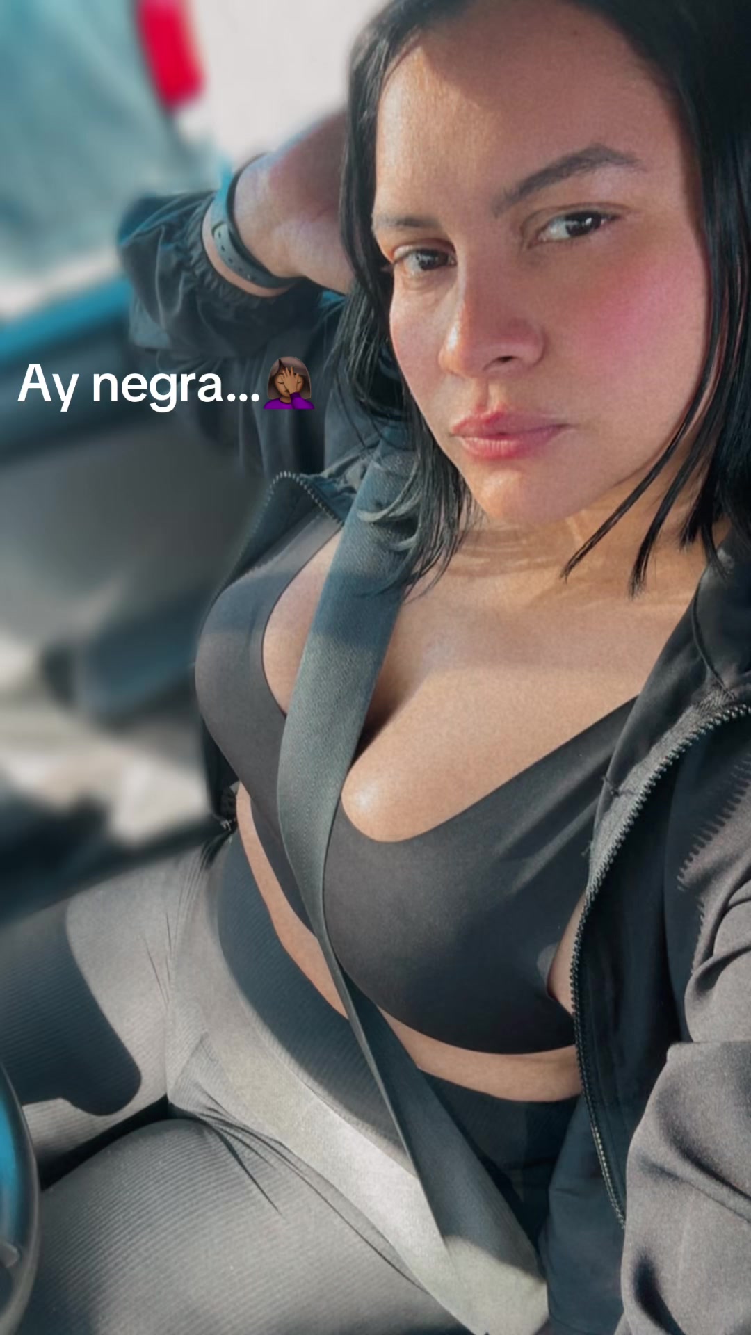 @Negra