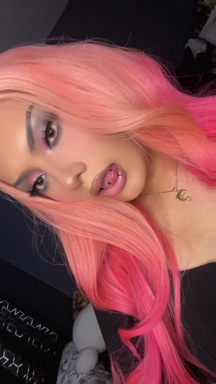 @syrenn.slays