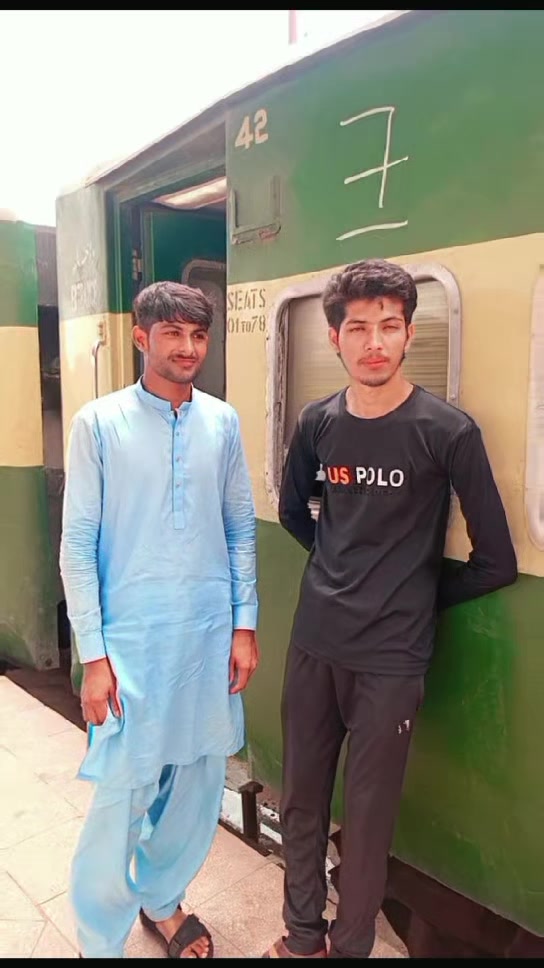 @Waqas Jaam