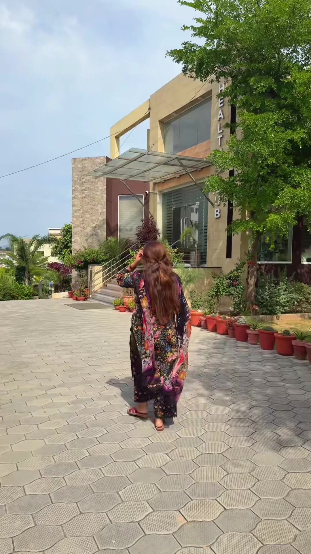 @Farah Rizwan