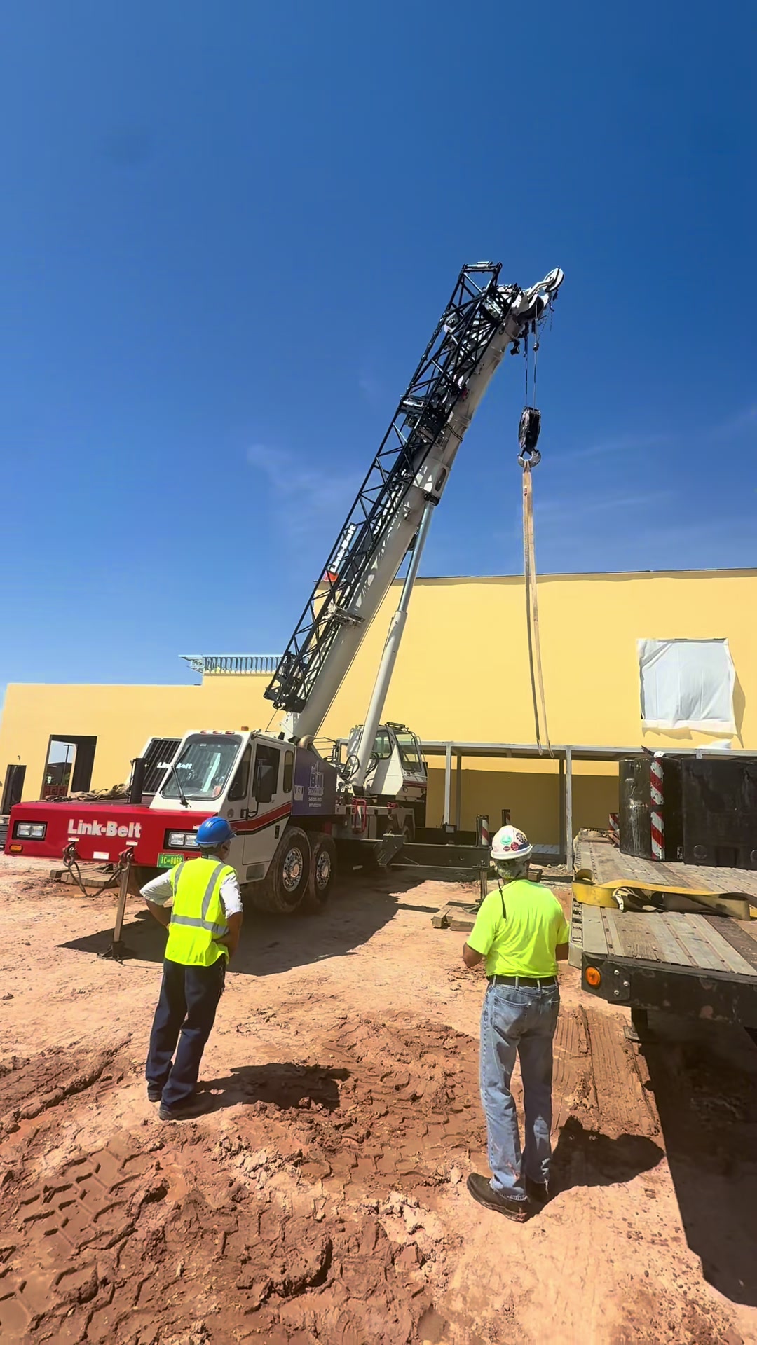 @B&M Crane