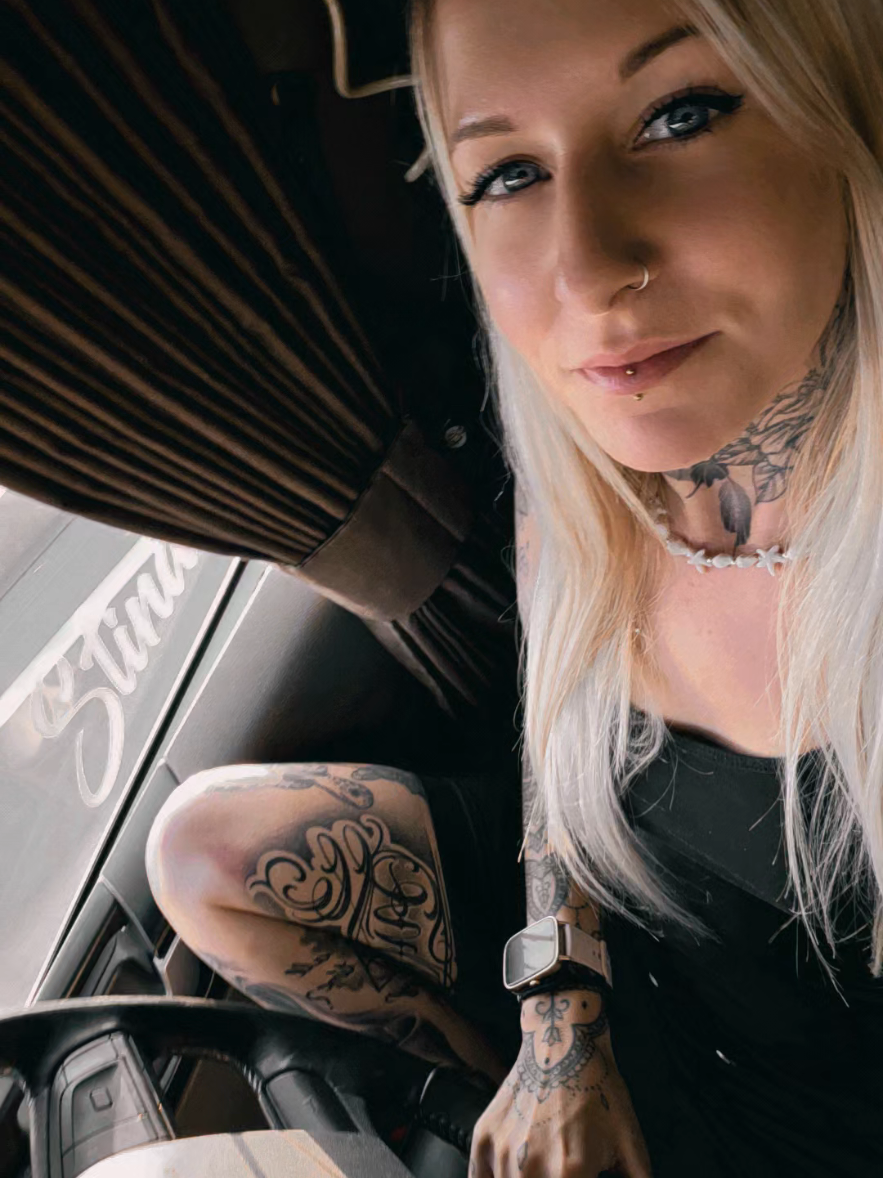 @__stiinä