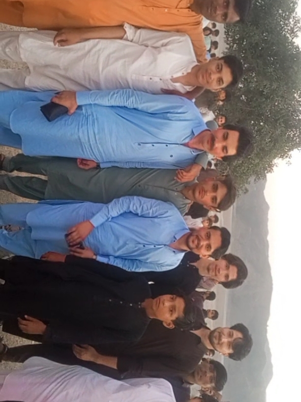 @Gul_Muqadam