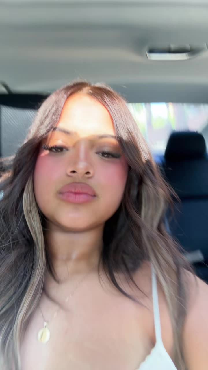 @avril._20