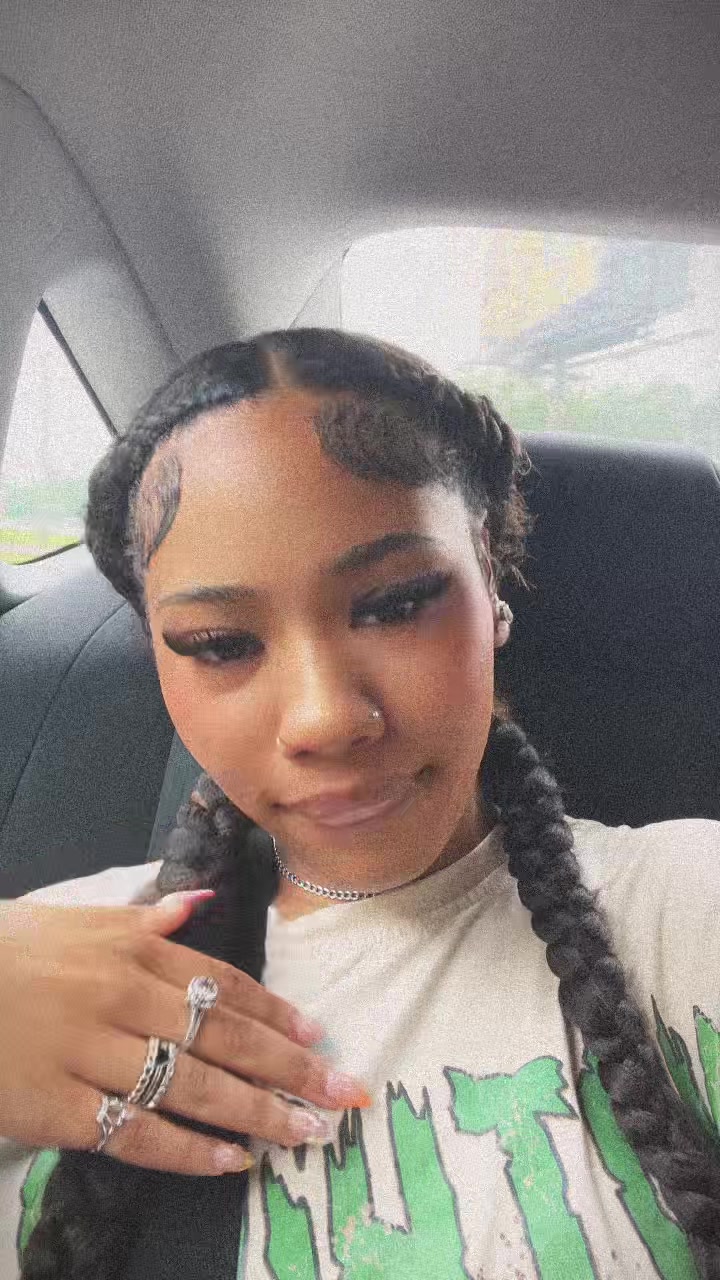 @gabbyyuniquee