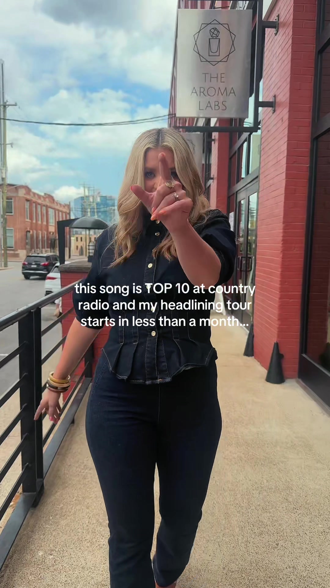 @Lauren Alaina