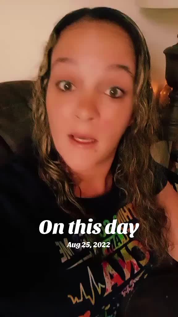@CountryGirlJen90