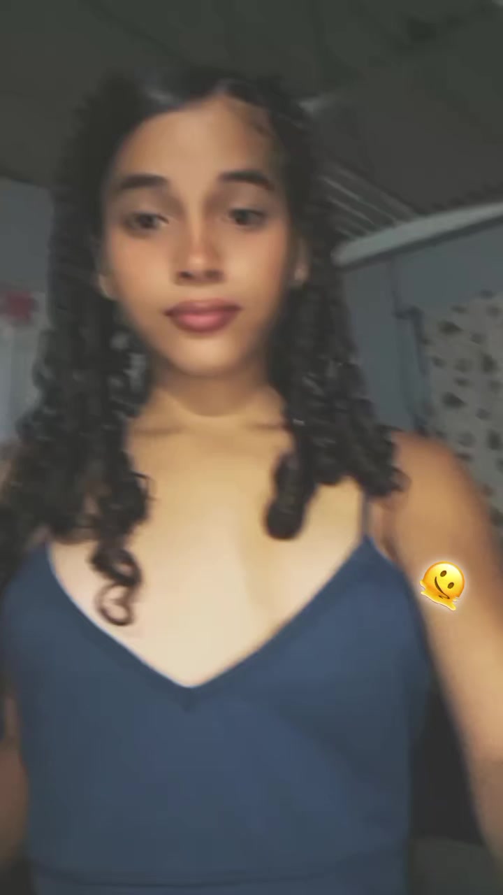 @𝒥𝒽𝑜𝓁𝑒𝒾𝒹𝒾𝓈🍒