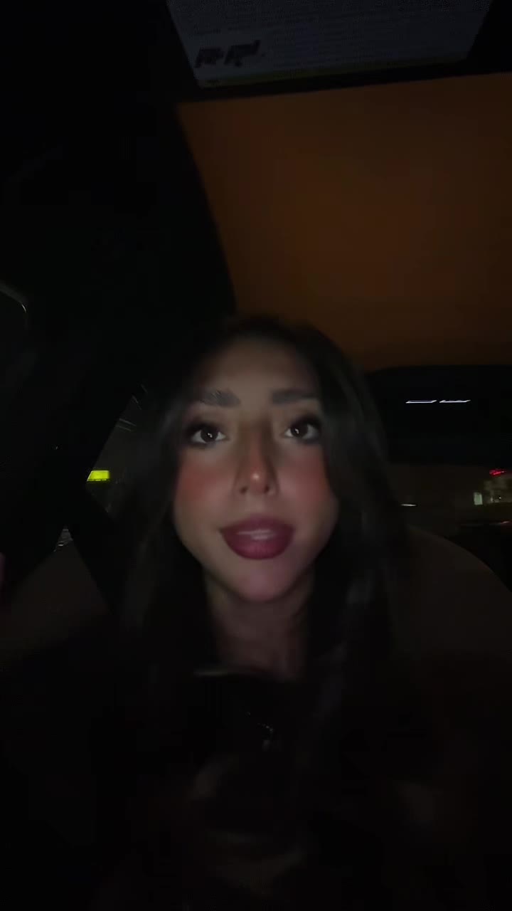 @nicole