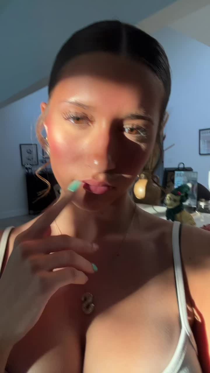 @𝐬𝐚𝐯𝐚𝐧𝐚𝐡 ❀