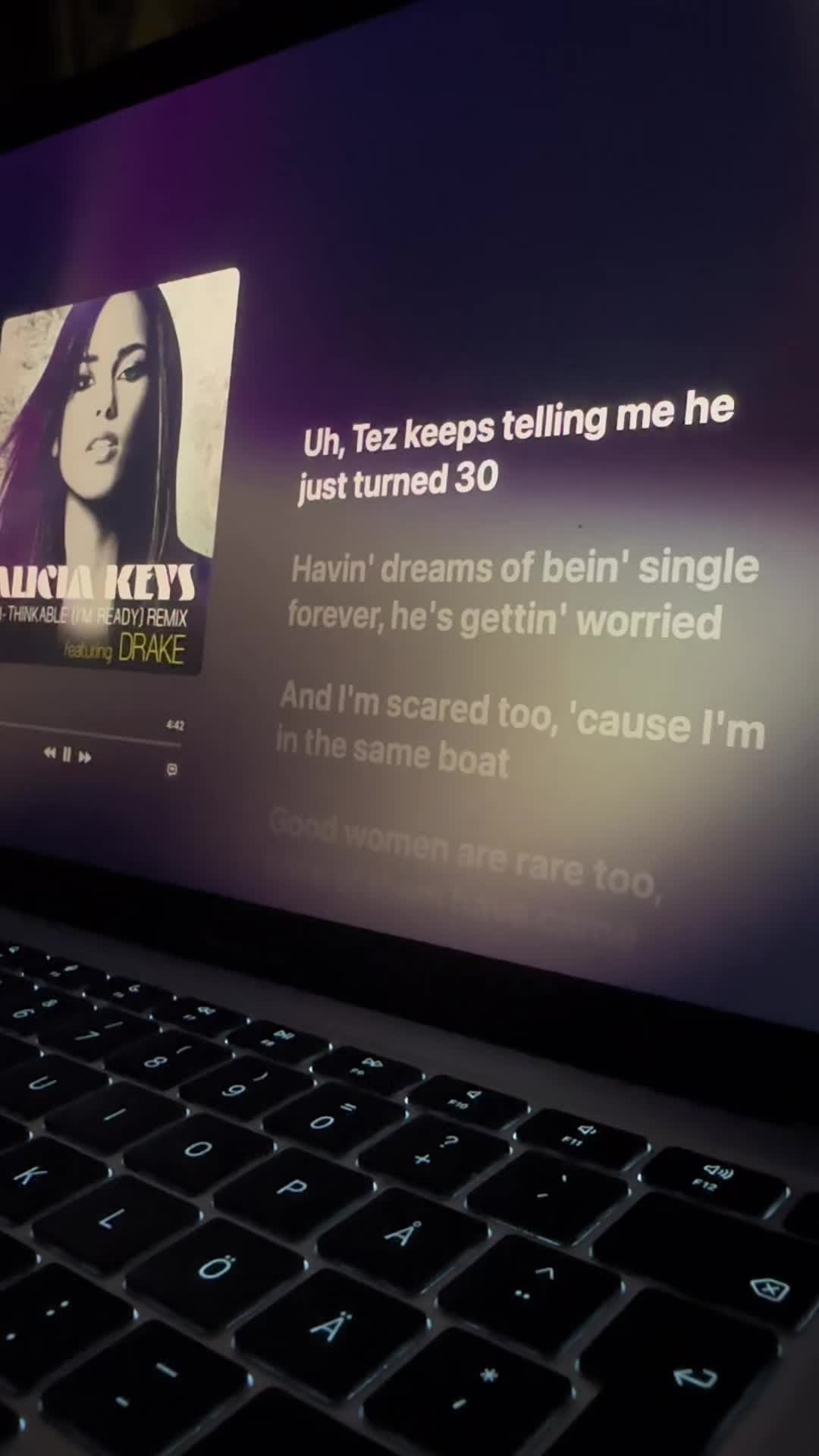 @Lyrics And Vibes🎶