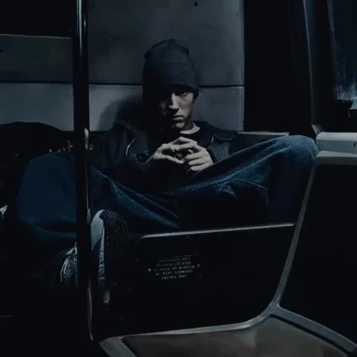 @𝐋𝐎𝐍𝐄𝐋𝐘𝐁𝐎𝐘