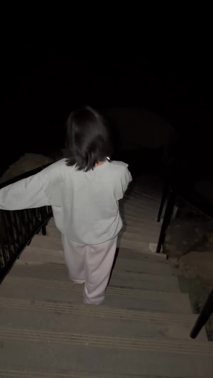 @eliza_3_