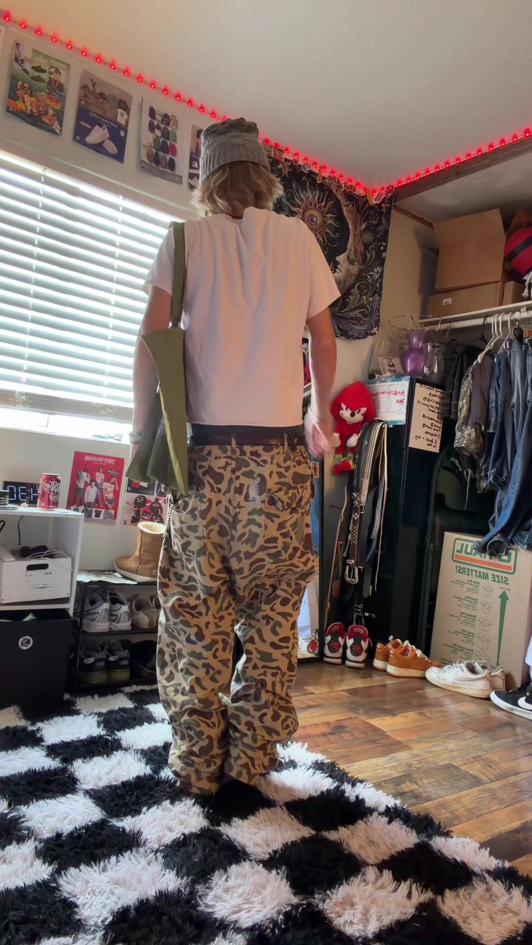 @zxvsnķ