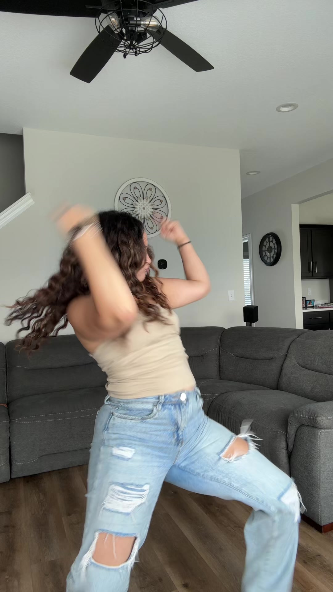 @Nini