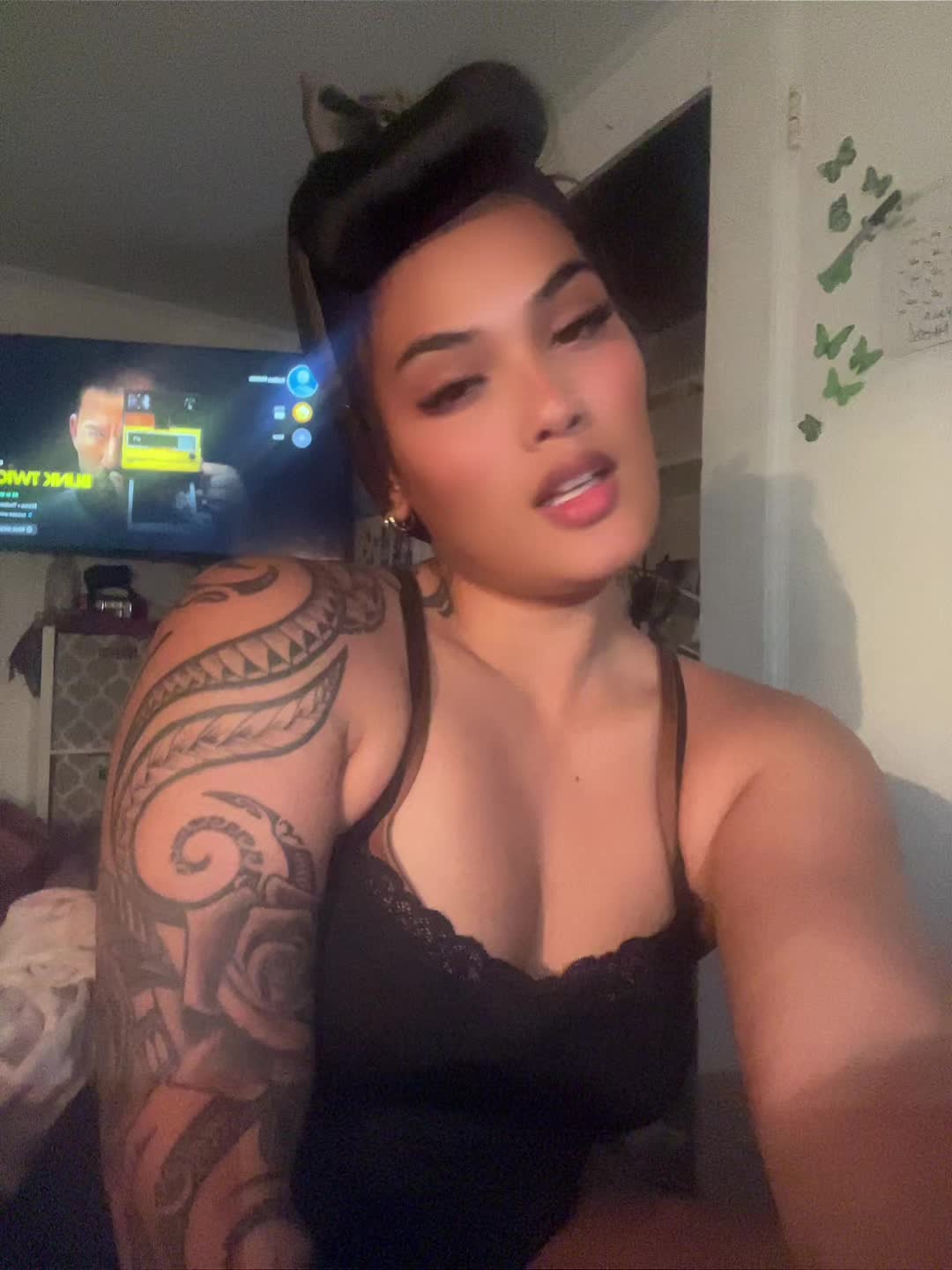 @Theycallmii_v