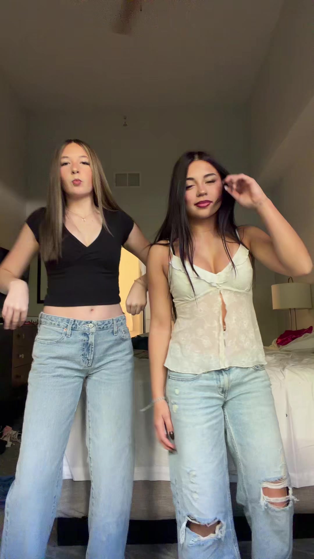 @ella