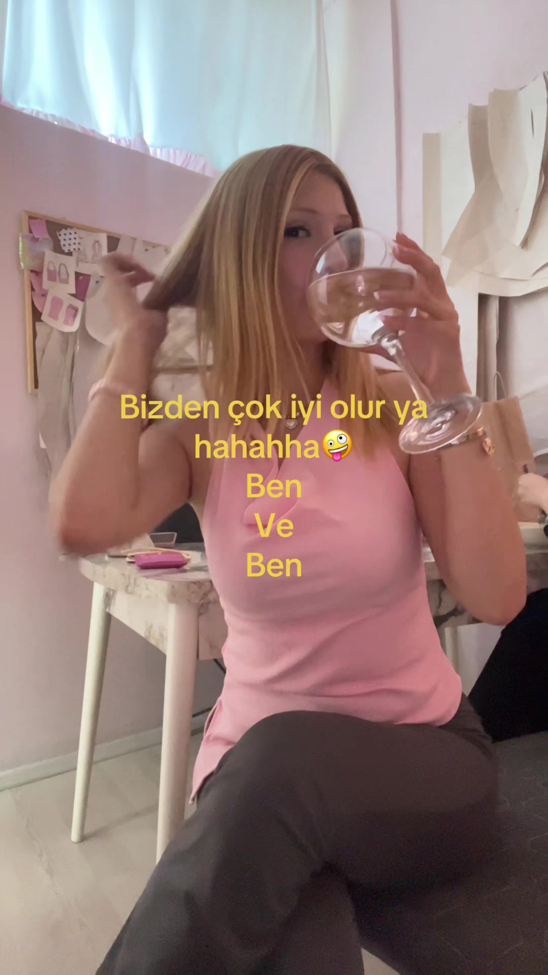 @Ebrar🎀